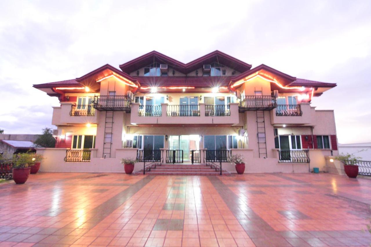 Ang Tahanan Ni Aling Meding Hotel And Restaurant San Pablo Exterior foto